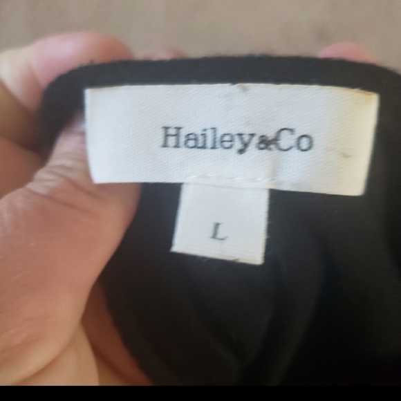 Hailey & Co. L ruffle colorblock puff sleeve scoopneck sweater long lines - Picture 7 of 8